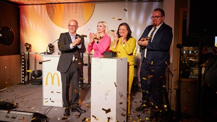 Mario Federico, Daniela Katzenberger, Gitta Connemann und Benjamin-Moses Maczionczek