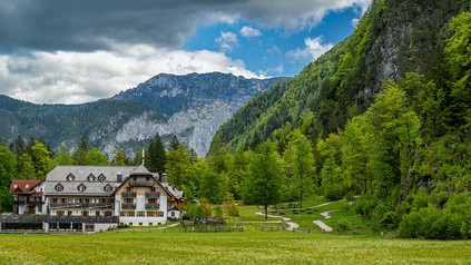 Hotel in den Alpen